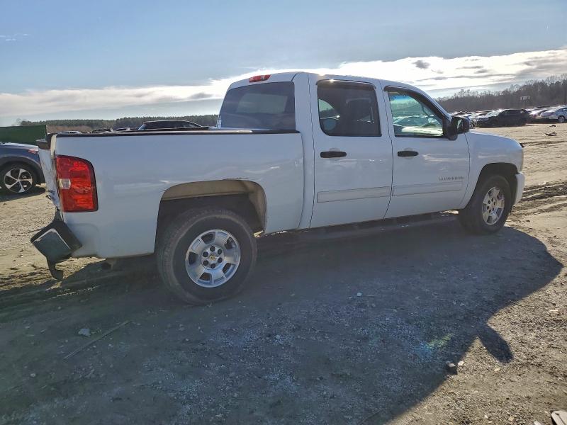 Photo 3 from auction – 2011 CHEVROLET SILVERADO with VIN 3GCPCSE0XBG113611