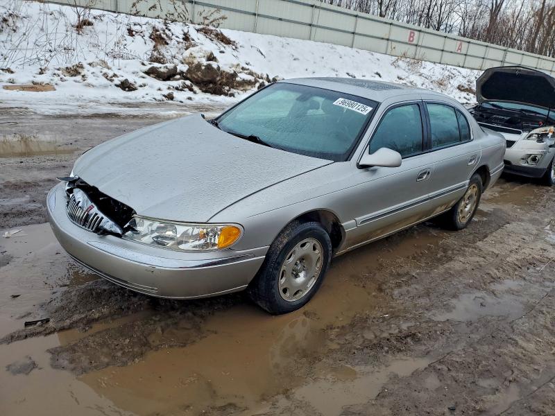 LINCOLN CONTINENTA 2002 with VIN 1LNHM97V22Y691903 - Photo from auction