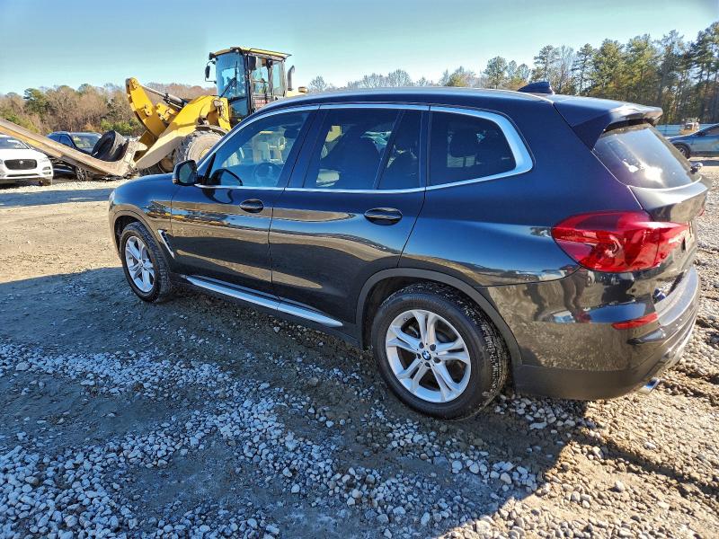Photo 2 from auction – 2019 BMW X3 with VIN 5UXTR7C5XKLF28165