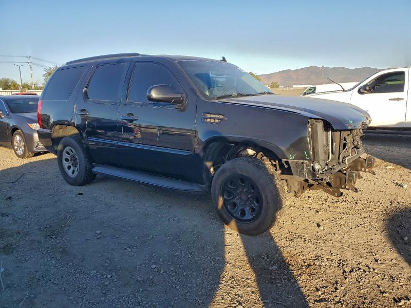 Photo 4 from auction – 2012 CADILLAC ESCALADE with VIN 1GYS3BEF9CR283324