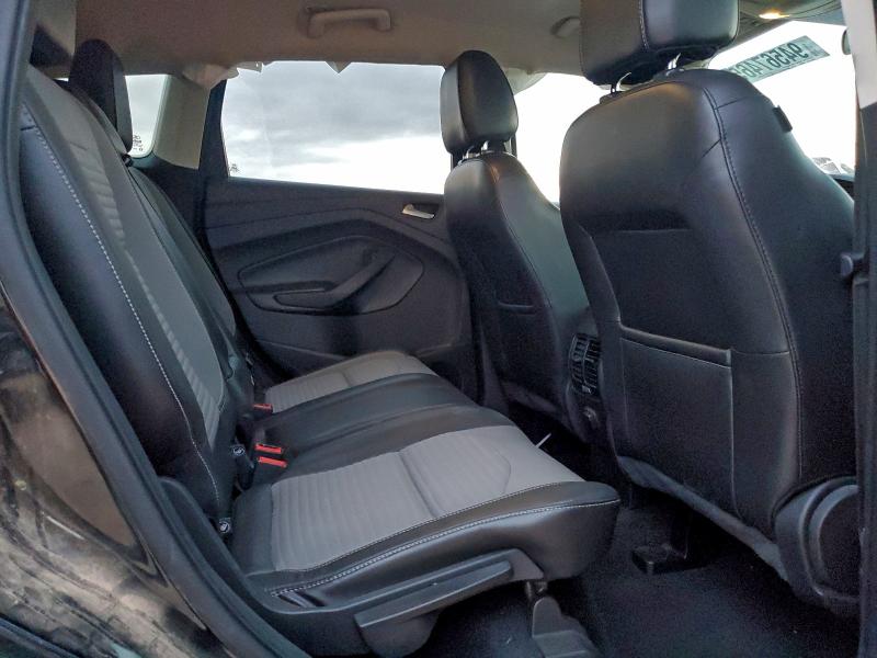 Photo 11 from auction – 2017 FORD ESCAPE SE with VIN 1FMCU0GD1HUC10374