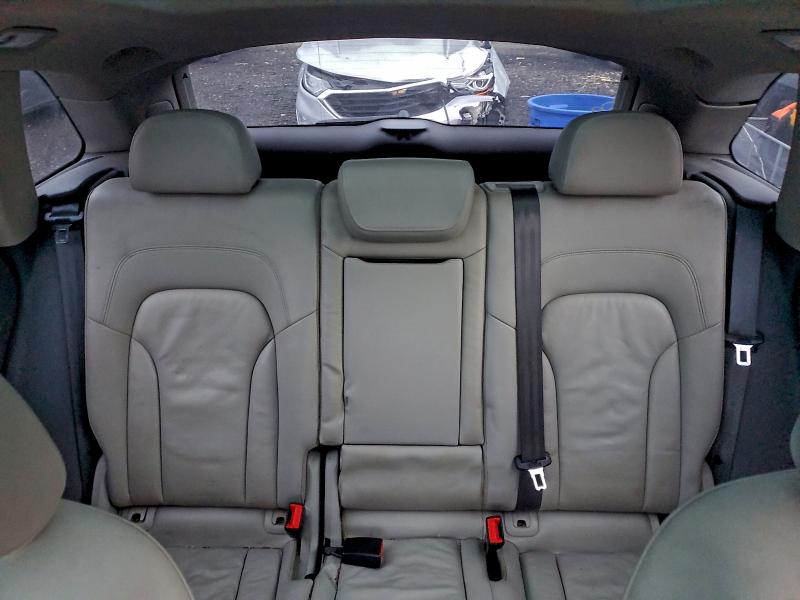 Photo 10 from auction – 2012 AUDI Q5 PREMIUM with VIN WA1LFAFP2CA013878