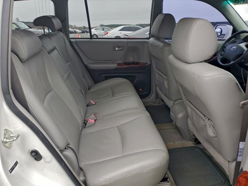 Photo 11 from auction – 2006 TOYOTA HIGHLANDER with VIN JTEDP21A560124639
