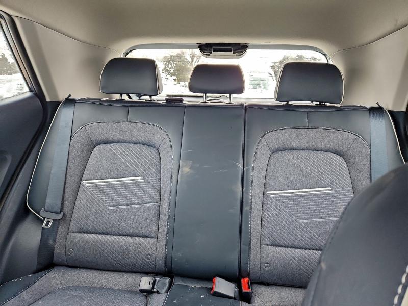 Photo 10 from auction – 2024 HYUNDAI VENUE SEL with VIN KMHRC8A39RU315788