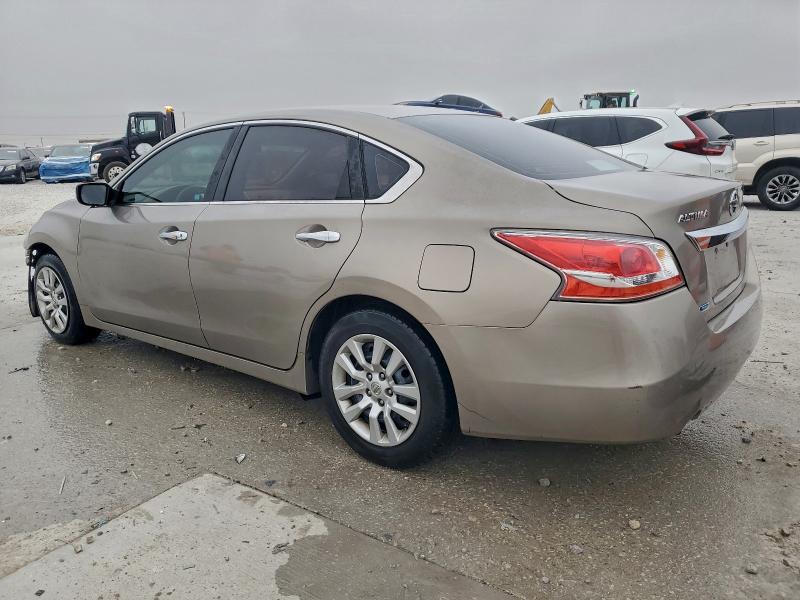 Photo 2 from auction – 2013 NISSAN ALTIMA 2.5 with VIN 1N4AL3AP9DN479851