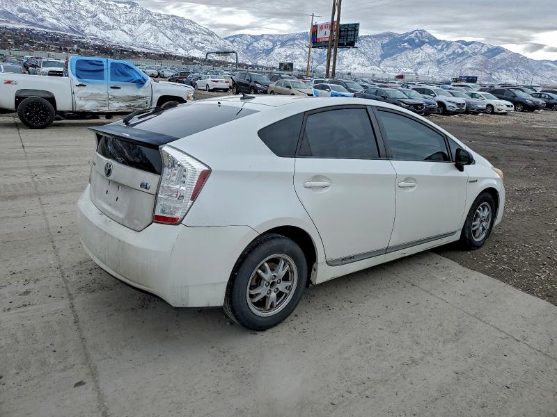 Photo 3 from auction – 2011 TOYOTA PRIUS with VIN JTDKN3DU2B0296392