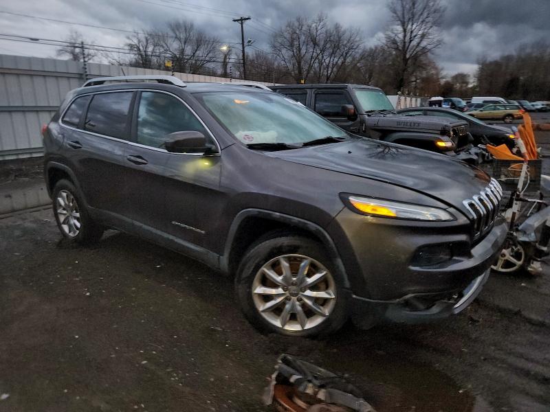 Photo 4 from auction – 2015 JEEP CHEROKEE L with VIN 1C4PJMDS0FW647258