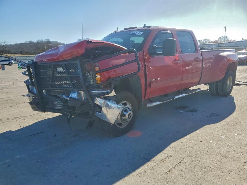 CHEVROLET SILVERADO 2012 with VIN 1GC4K1C8XCF106749 - Photo from auction