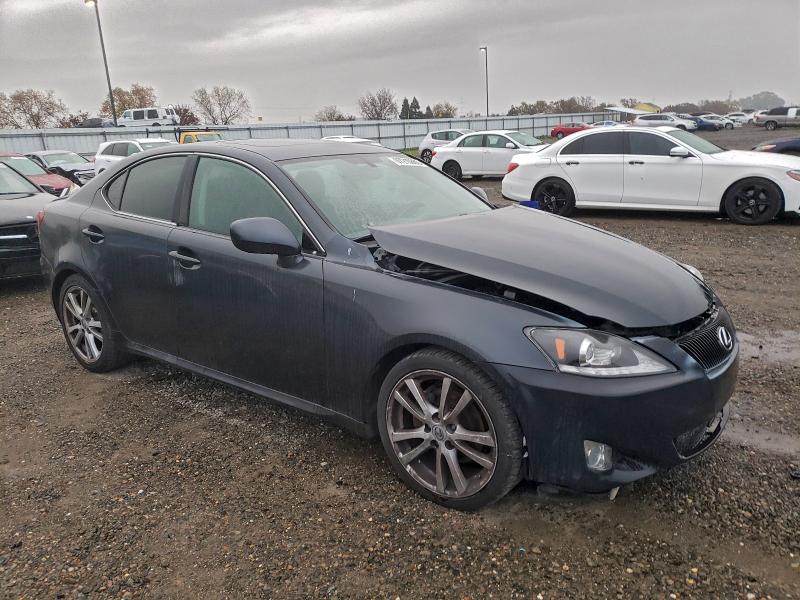 Photo 4 from auction – 2007 LEXUS IS 250 with VIN JTHBK262472028968