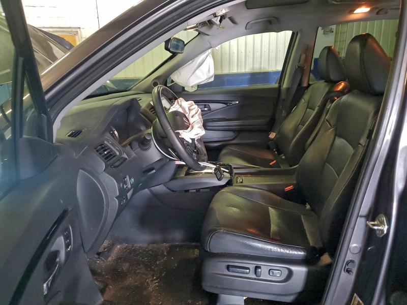 Photo 7 from auction – 2017 HONDA PILOT ELIT with VIN 5FNYF6H02HB103703