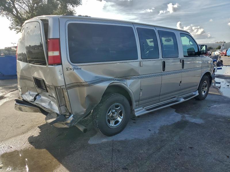 Photo 3 from auction – 2005 CHEVROLET EXPRESS G1 with VIN 1GBFG15T851158736