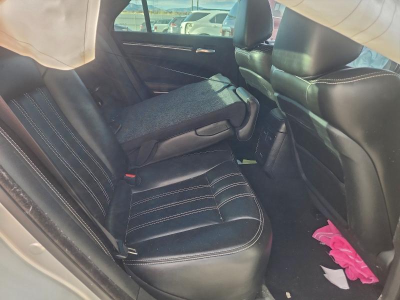 Photo 10 from auction – 2021 CHRYSLER 300 with VIN 2C3CCABG4MH545841