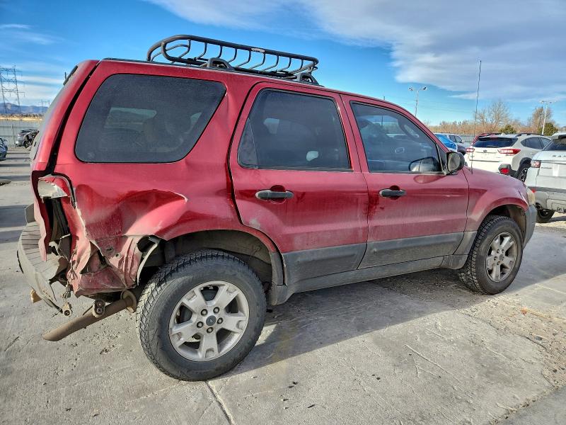 Photo 3 from auction – 2005 FORD ESCAPE XLT with VIN 1FMCU03115DA08710