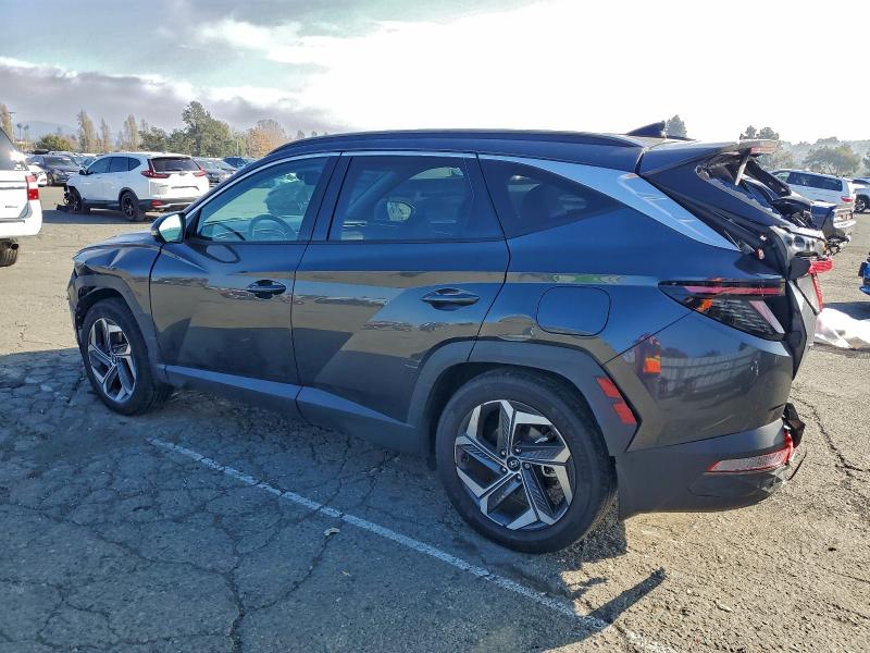 Photo 2 from auction – 2023 HYUNDAI TUCSON LIM with VIN 5NMJECAE2PH167178