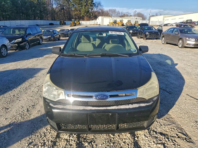 Photo 5 from auction – 2011 FORD FOCUS SE with VIN 1FAHP3FN8BW134778
