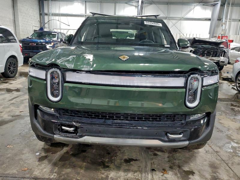 Photo 5 from auction – 2022 RIVIAN R1T ADVENT with VIN 7FCTGAAA5NN010761