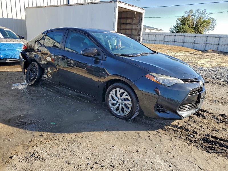 Photo 4 from auction – 2017 TOYOTA COROLLA L with VIN 5YFBURHE3HP657376