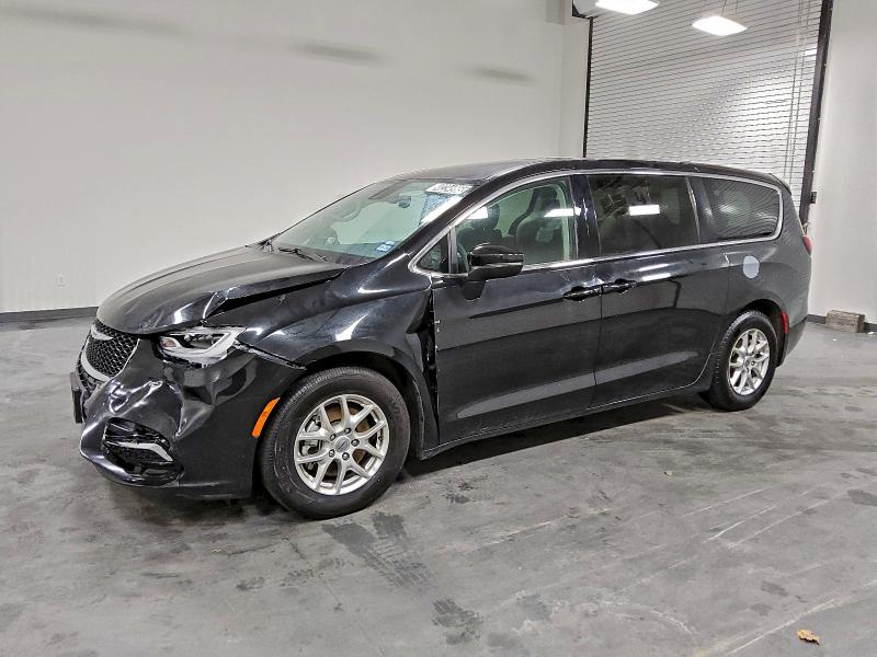 CHRYSLER PACIFICA T 2023 with VIN 2C4RC1BG8PR627530 - Photo from auction