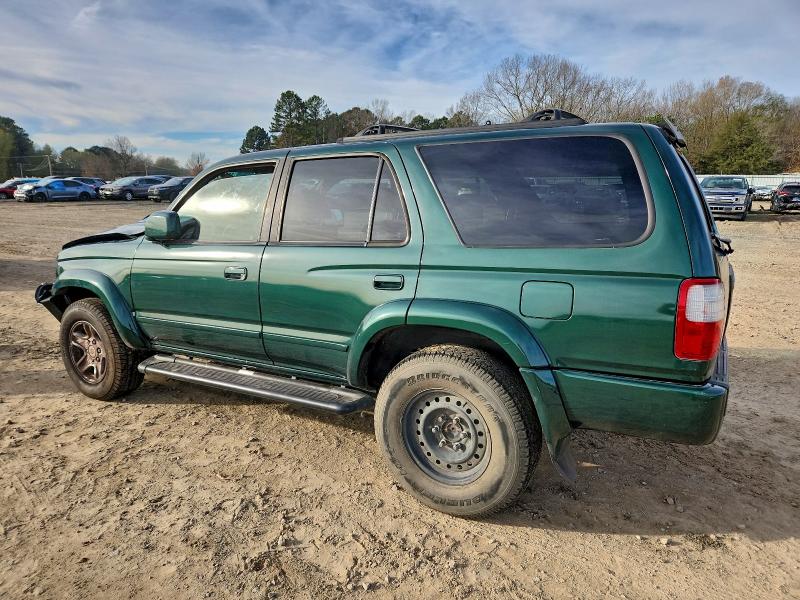 Photo 2 from auction – 2000 TOYOTA 4RUNNER SR with VIN JT3GN86R4Y0170947