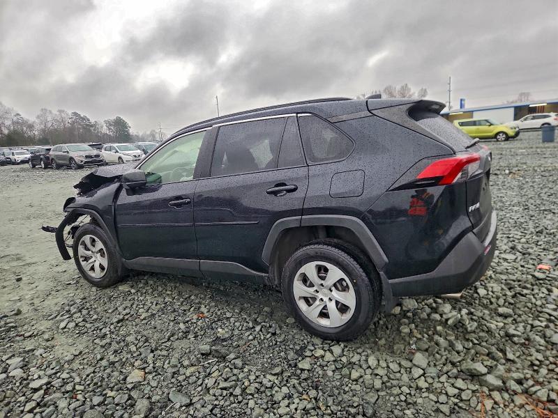 Photo 2 from auction – 2019 TOYOTA RAV4 LE with VIN JTMF1RFV6KD003284