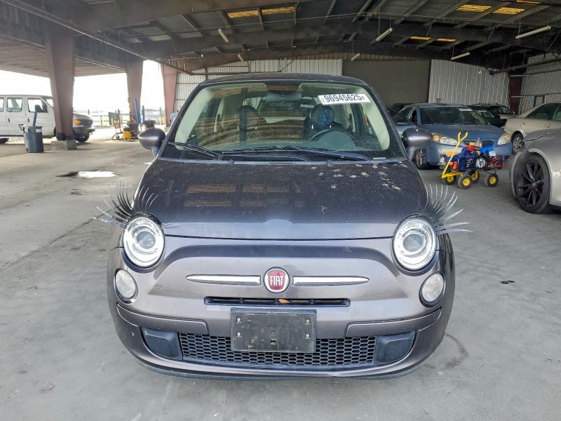 Photo 5 from auction – 2015 FIAT 500 POP with VIN 3C3CFFAR5FT695992