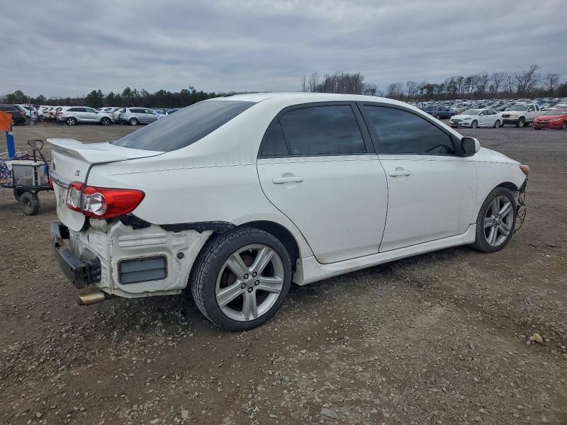 Photo 3 from auction – 2013 TOYOTA COROLLA BA with VIN 2T1BU4EE7DC972697