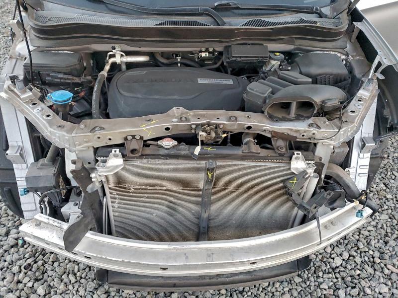 Foto 12 de la subasta – 2016 HONDA PILOT EX con VIN 5FNYF6H30GB035944