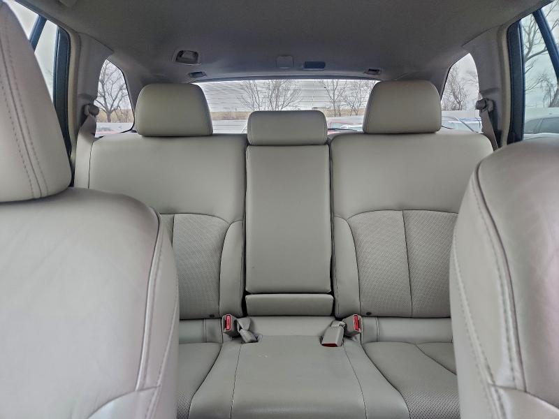 Photo 10 from auction – 2011 SUBARU OUTBACK with VIN 4S4BRDKC0B2431163