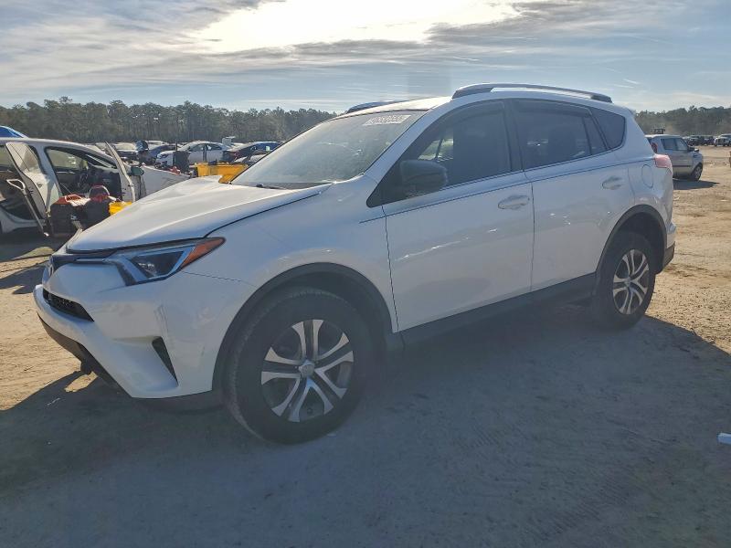TOYOTA RAV4 LE 2016 with VIN JTMZFREV0GJ066759 - Photo from auction
