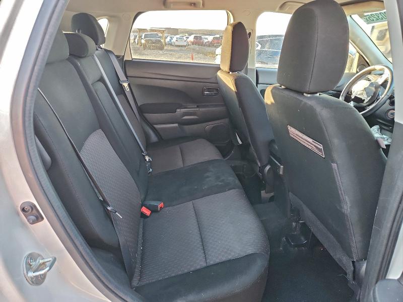 Photo 11 from auction – 2018 MITSUBISHI OUTLANDER with VIN JA4AR3AU9JZ023331