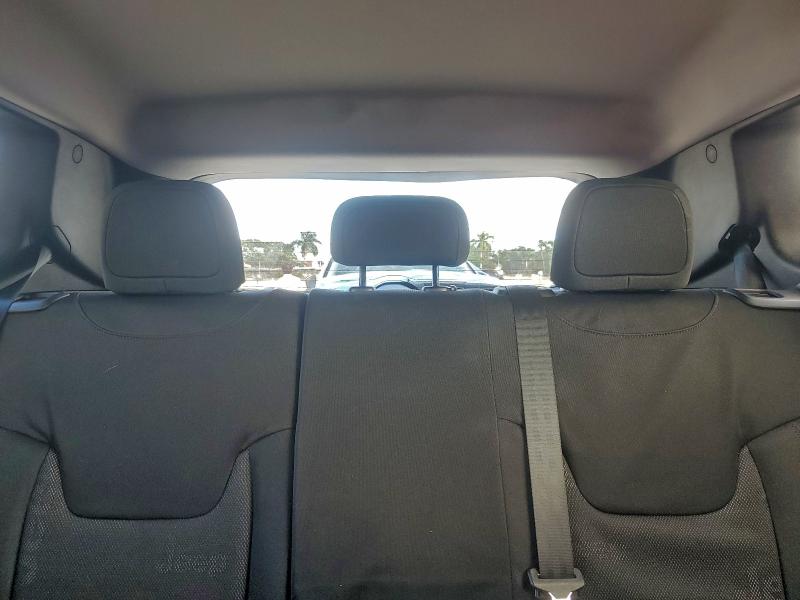 Photo 10 from auction – 2016 JEEP RENEGADE S with VIN ZACCJAAT5GPC74520