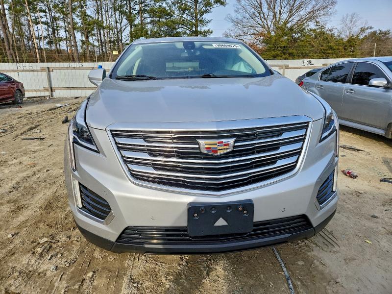 Photo 5 from auction – 2019 CADILLAC XT5 PREMIU with VIN 1GYKNFRSXKZ158677