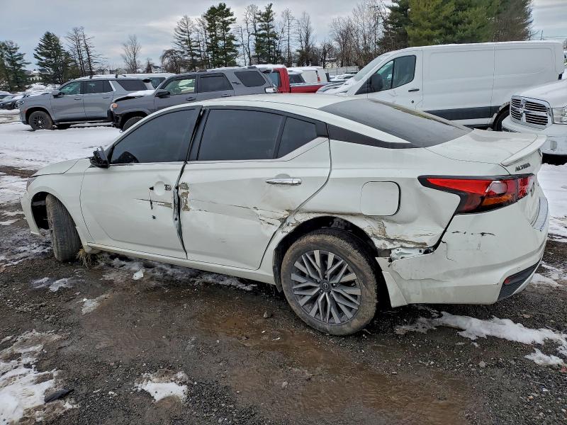 Photo 2 from auction – 2023 NISSAN ALTIMA with VIN 1N4BL4DW0PN333100