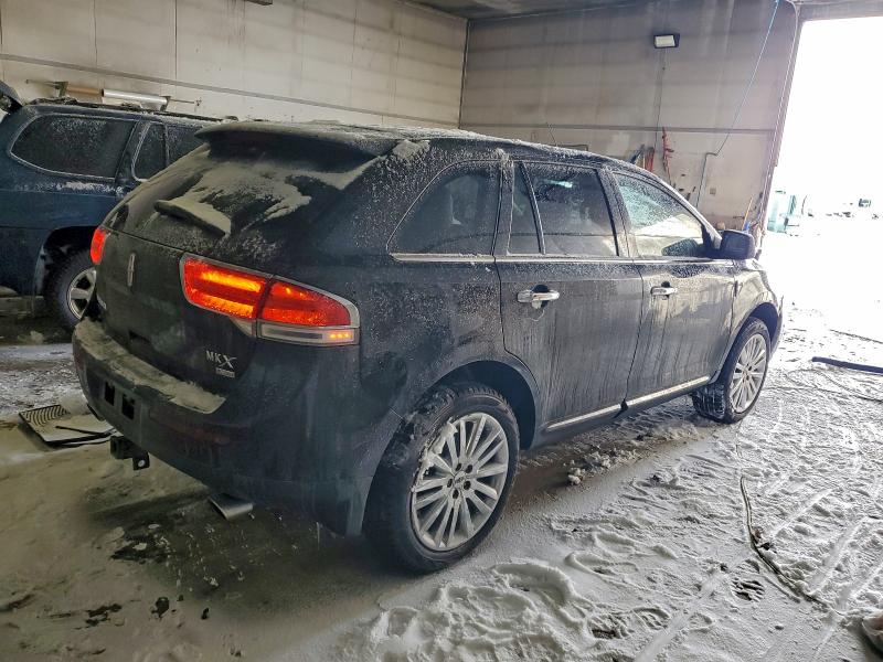 Photo 3 from auction – 2011 LINCOLN MKX with VIN 2LMDJ8JK4BBJ16784