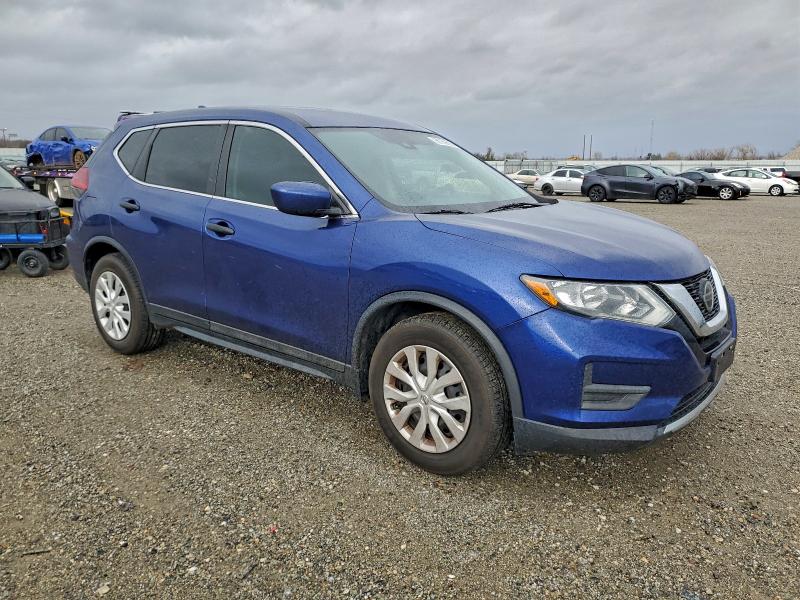 Photo 4 from auction – 2019 NISSAN ROGUE S with VIN 5N1AT2MT9KC844546