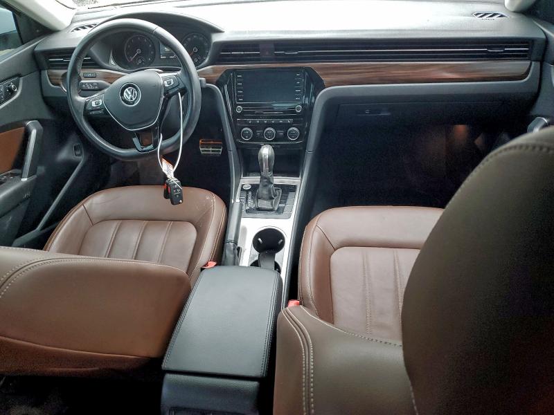 Photo 8 from auction – 2020 VOLKSWAGEN PASSAT SEL with VIN 1VWCA7A36LC014688