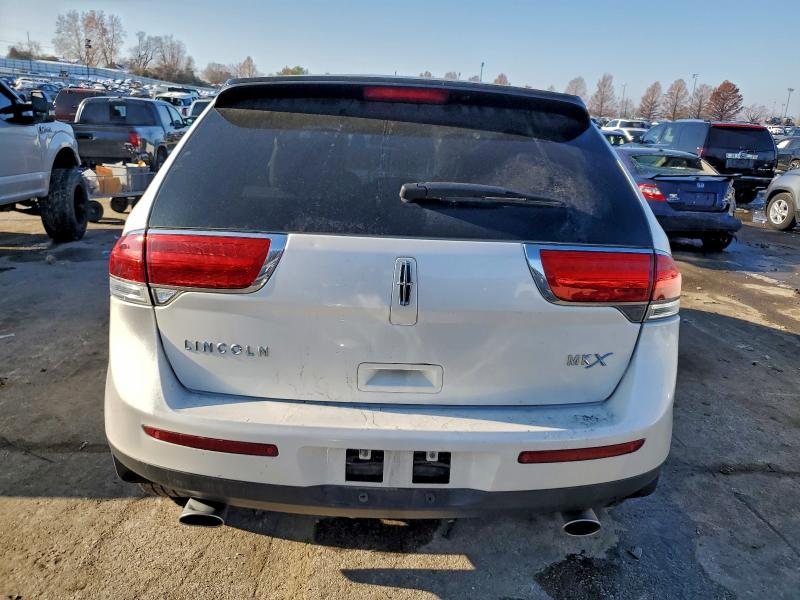 Photo 6 from auction – 2014 LINCOLN MKX with VIN 2LMDJ6JK1EBL04154