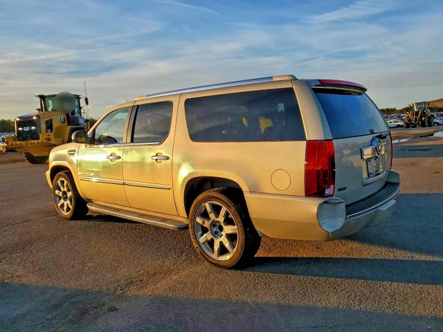 Photo 2 from auction – 2011 CADILLAC ESCALADE E with VIN 1GYS4HEF3BR141856