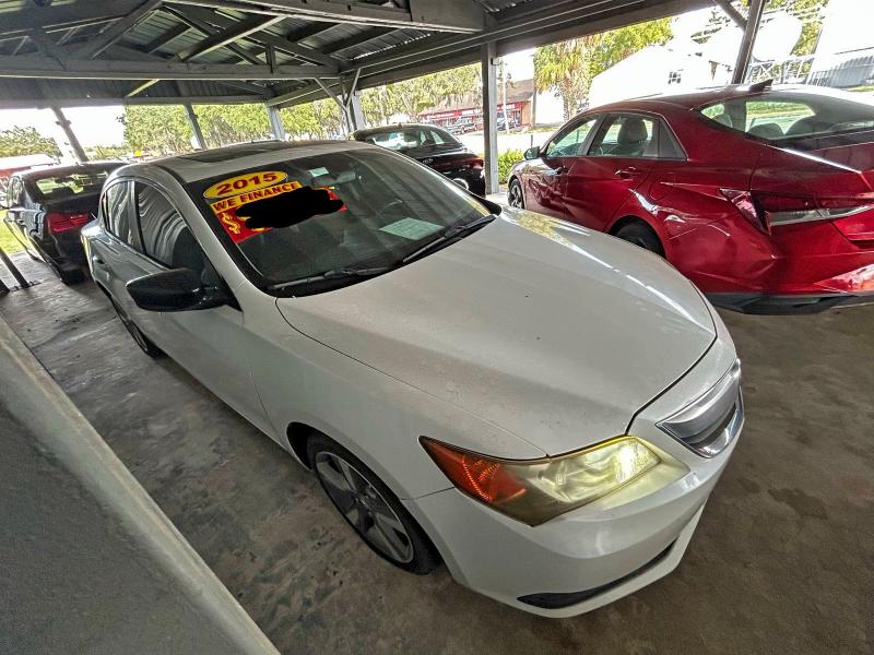 ACURA ILX 20 2015 with VIN 19VDE1F37FE000998 - Photo from auction
