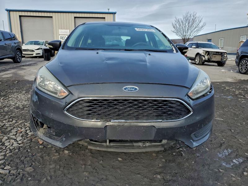 Photo 5 from auction – 2015 FORD FOCUS with VIN 1FADP3K28FL315641