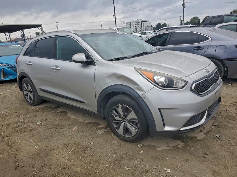 Photo 4 from auction – 2017 KIA NIRO FE with VIN KNDCB3LCXH5050949