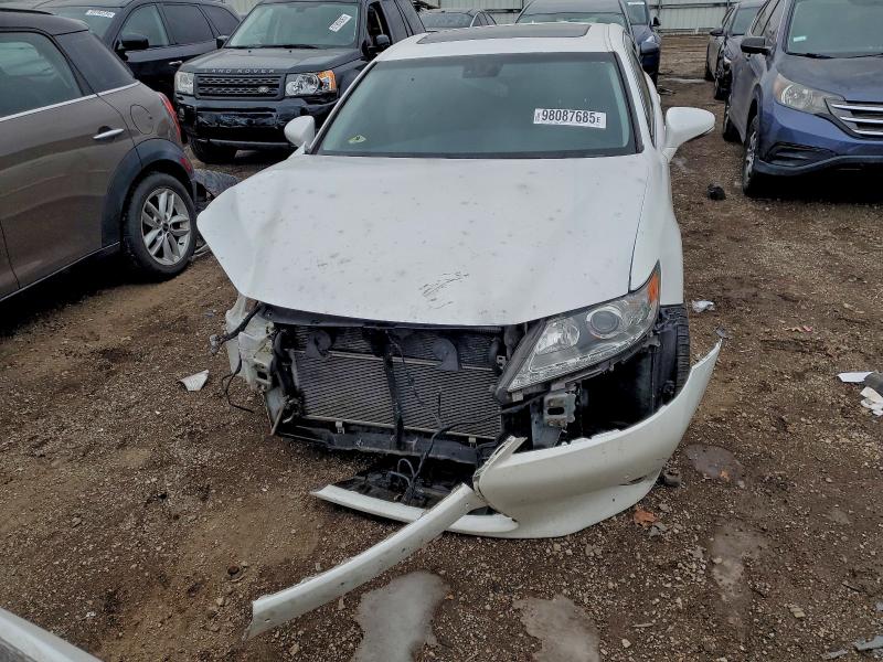 Photo 5 from auction – 2014 LEXUS ES 300H with VIN JTHBW1GG7E2055216
