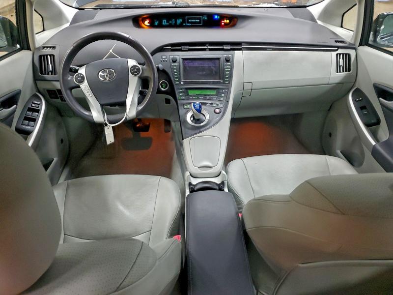 Photo 8 from auction – 2011 TOYOTA PRIUS with VIN JTDKN3DU8B0258777