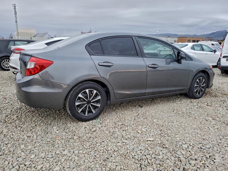 Photo 3 from auction – 2012 HONDA CIVIC with VIN 19XFB2F52CE389321