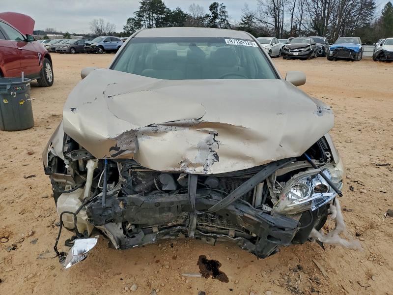 Photo 5 from auction – 2007 TOYOTA CAMRY CE with VIN 4T1BE46K47U581589