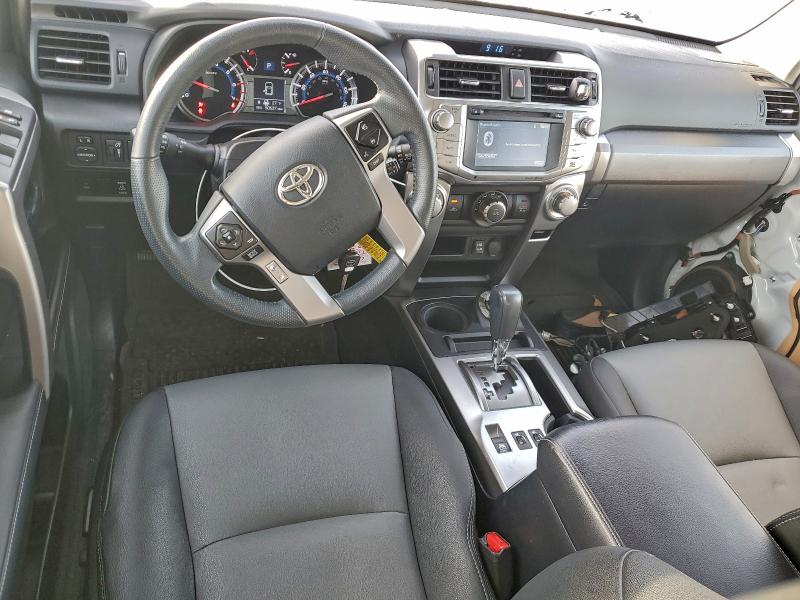 Photo 8 from auction – 2019 TOYOTA 4RUNNER SR with VIN JTEBU5JRXK5715585
