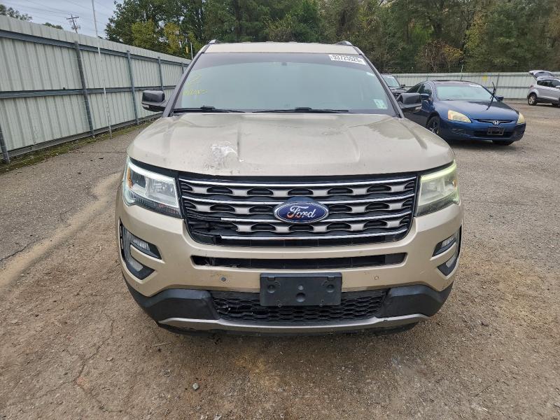 Photo 5 from auction – 2017 FORD EXPLORER X with VIN 1FM5K7D82HGB20969