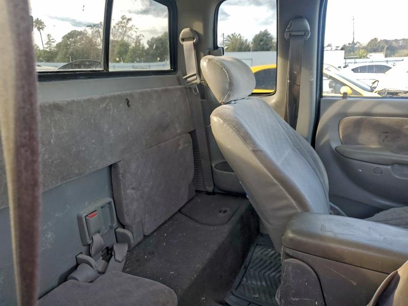 Photo 10 from auction – 2002 TOYOTA TACOMA XTR with VIN 5TESM92N22Z141018