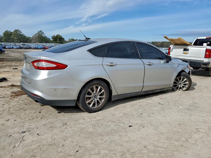 Photo 3 from auction – 2016 FORD FUSION S with VIN 3FA6P0G75GR375908