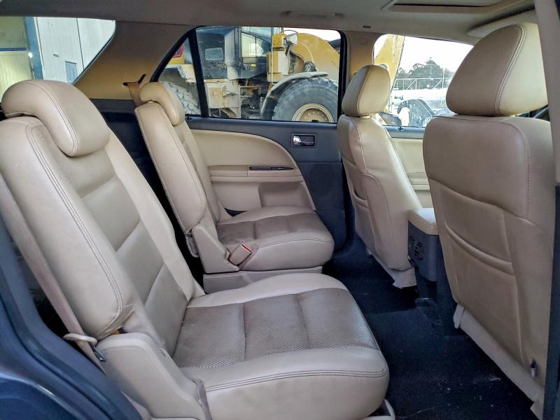 Photo 11 from auction – 2008 FORD TAURUS X S with VIN 1FMDK05W88GA07849